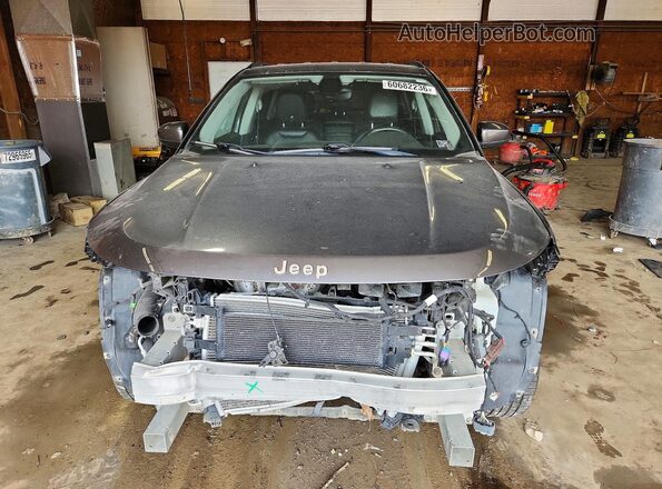 3C4NJDBB8JT162228 2018 JEEP COMPASS Gray Դիմացի տեսք