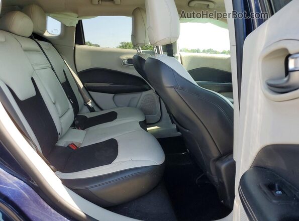 3C4NJDBB8JT207717 2018 JEEP COMPASS Blue Вид задньої частини салону