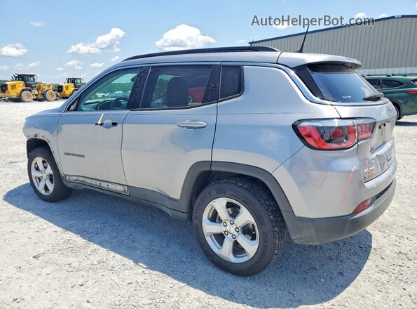 3C4NJDBB8JT303833 2018 JEEP COMPASS Silver Trasero izquierdo