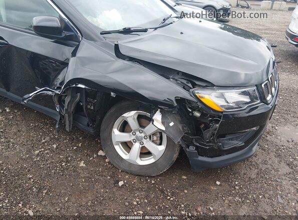 3C4NJDBB8JT307915 2018 JEEP COMPASS Black Front view