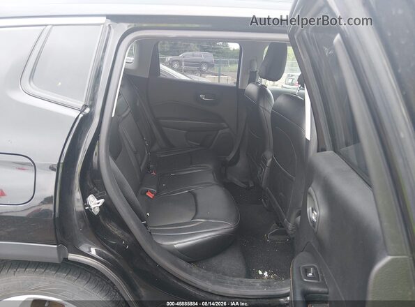 3C4NJDBB8JT307915 2018 JEEP COMPASS Black VIN sticker view