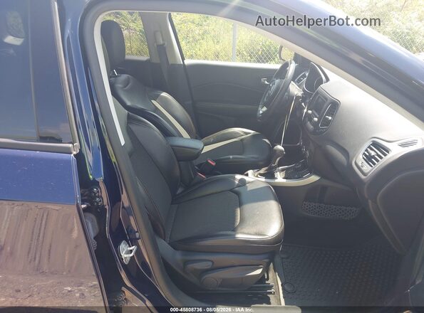 3C4NJDBB8JT373381 2018 JEEP COMPASS Blue Вид салону спереду