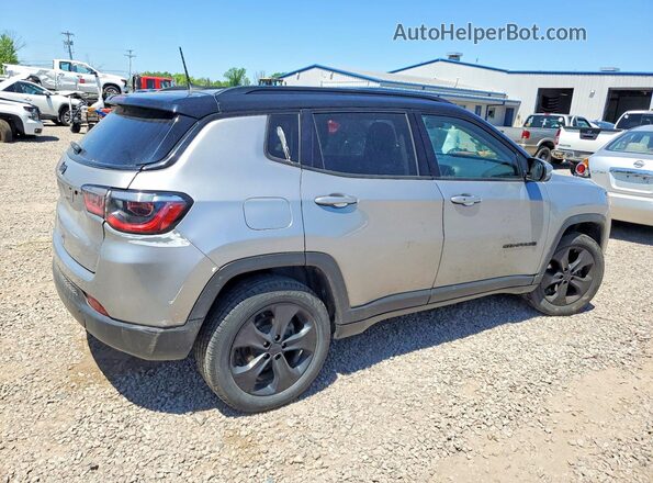 3C4NJDBB8JT394683 2018 JEEP COMPASS Gray Tył prawy