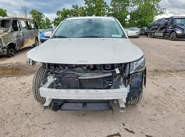 3C4NJDBB8JT401213 2018 JEEP COMPASS White Vista frontal