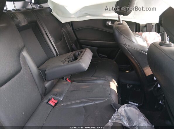 3C4NJDBB8JT423387 2018 JEEP COMPASS Black Vista de la etiqueta del VIN