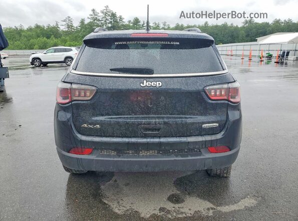 3C4NJDBB8JT457619 2018 JEEP COMPASS Black Rear view
