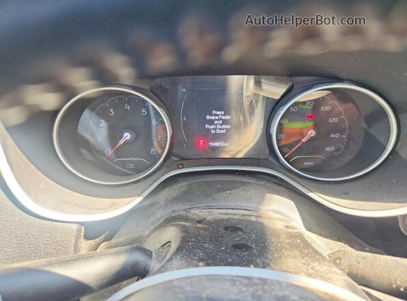 3C4NJDBB8JT457619 2018 JEEP COMPASS Black Instrument cluster view
