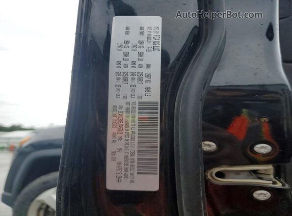 3C4NJDBB8JT457619 2018 JEEP COMPASS Black VIN sticker view