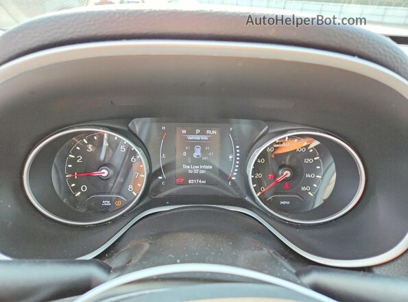 3C4NJDBB8KT621226 2019 JEEP COMPASS Silver ხელსაწყოთა პანელის ხედი