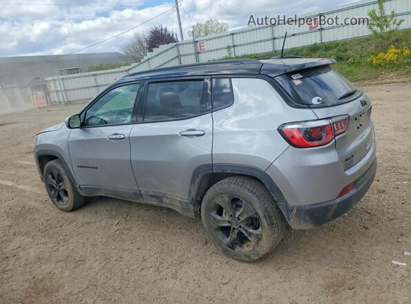 3C4NJDBB8KT740720 2019 JEEP COMPASS Серебряный Задняя левая четверть