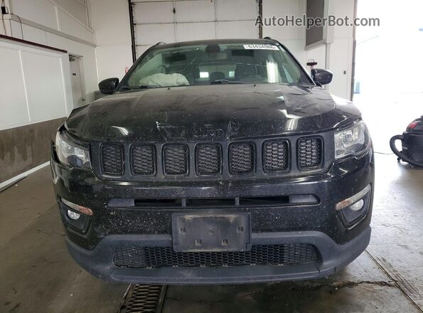 3C4NJDBB8LT137557 2020 JEEP COMPASS Black Widok z przodu
