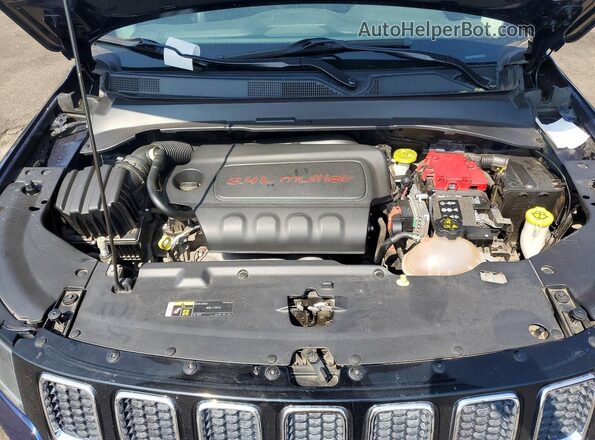 3C4NJDBB8MT584066 2021 JEEP COMPASS Blue Engine compartment view