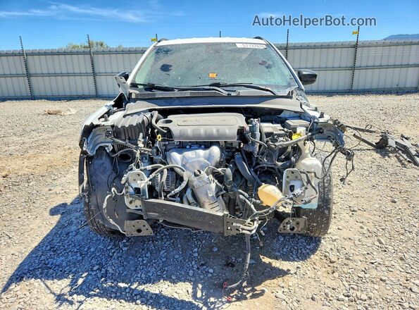 3C4NJDBB8NT203950 2022 JEEP COMPASS White Вид спереду