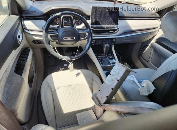 3C4NJDBB8NT203950 2022 JEEP COMPASS White Вид панелі приладів