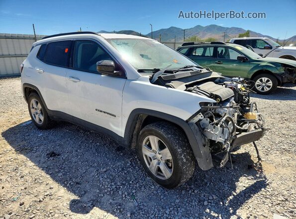 3C4NJDBB8NT203950 2022 JEEP COMPASS White Передня права чверть