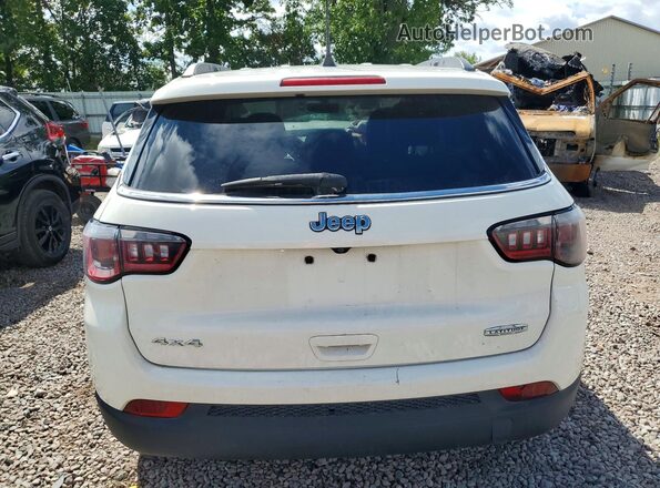 3C4NJDBB9JT139007 2018 JEEP COMPASS White Vista interior trasera