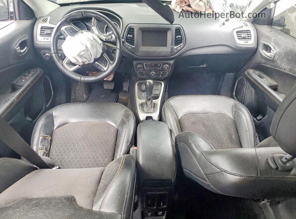 3C4NJDBB9JT168314 2018 JEEP COMPASS Gray Առջևի վահանակի տեսք