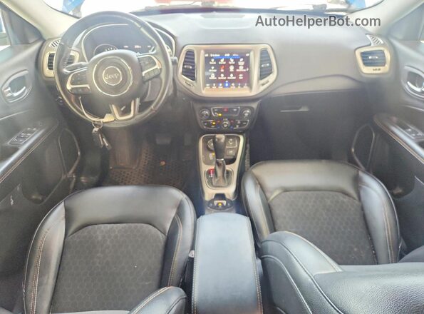 3C4NJDBB9JT178373 2018 JEEP COMPASS Blue Առջևի վահանակի տեսք