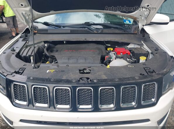 3C4NJDBB9KT594134 2019 JEEP COMPASS White Вид ззаду