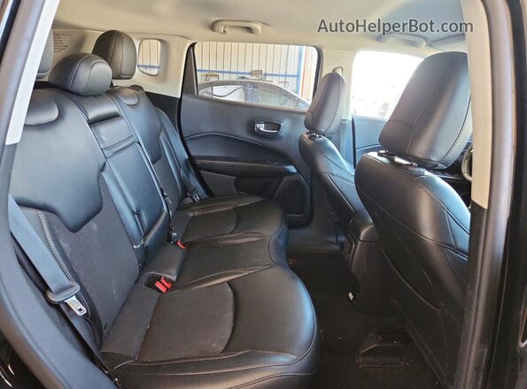 3C4NJDBB9KT737079 2019 JEEP COMPASS Черный Вид задней части салона