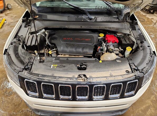 3C4NJDBB9LT150334 2020 JEEP COMPASS White Вид підкапотного простору