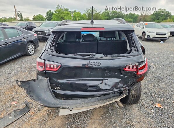 3C4NJDBB9LT157073 2020 JEEP COMPASS Black Widok z tyłu