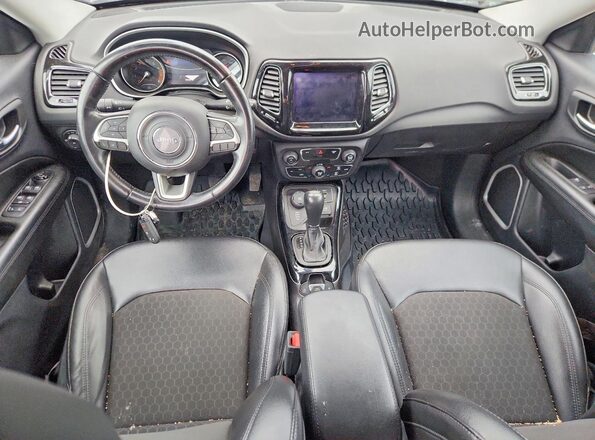 3C4NJDBB9LT157073 2020 JEEP COMPASS Black Widok deski rozdzielczej