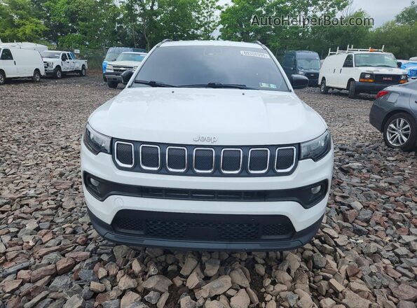 3C4NJDBB9NT235449 2022 JEEP COMPASS White Vista frontal