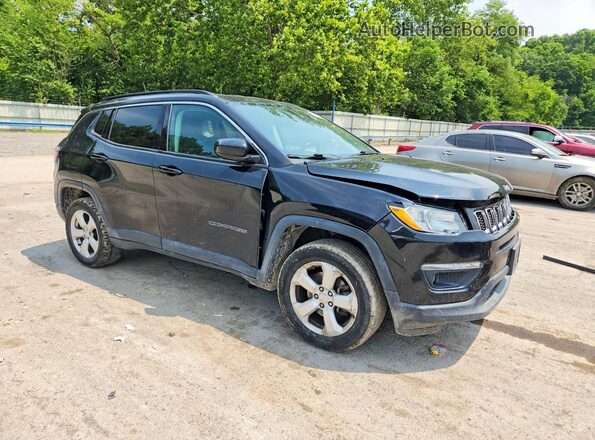 3C4NJDBBXJT155183 2018 JEEP COMPASS Черный Передняя правая четверть