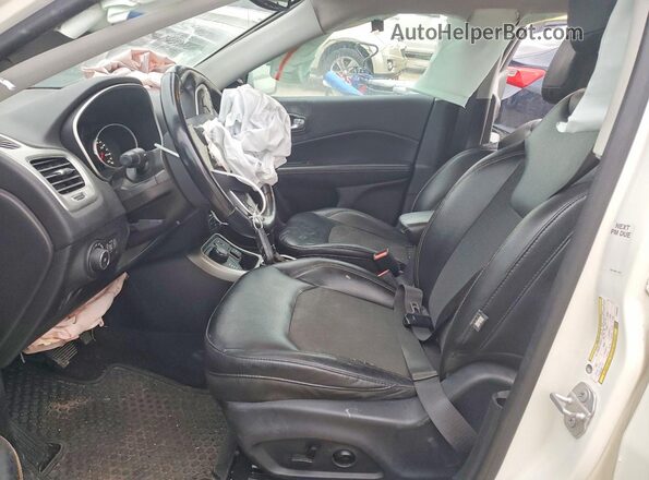 3C4NJDBBXJT392367 2018 JEEP COMPASS White წინა სალონის ხედი