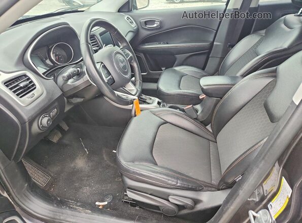 3C4NJDBBXKT664093 2019 JEEP COMPASS Charcoal Սալոնի դիմացի տեսք