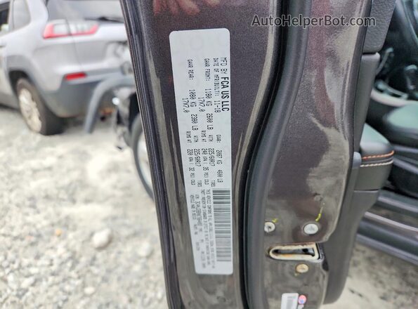 3C4NJDBBXKT664093 2019 JEEP COMPASS Charcoal VIN կոդի պիտակի տեսք