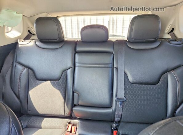 3C4NJDBBXKT714393 2019 JEEP COMPASS Silver Հետևի նստատեղերի տեսք