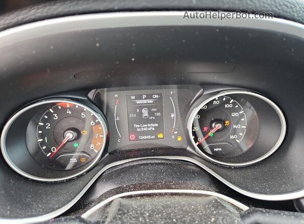 3C4NJDBBXKT847705 2019 JEEP COMPASS Black Widok zestawu wskaźników