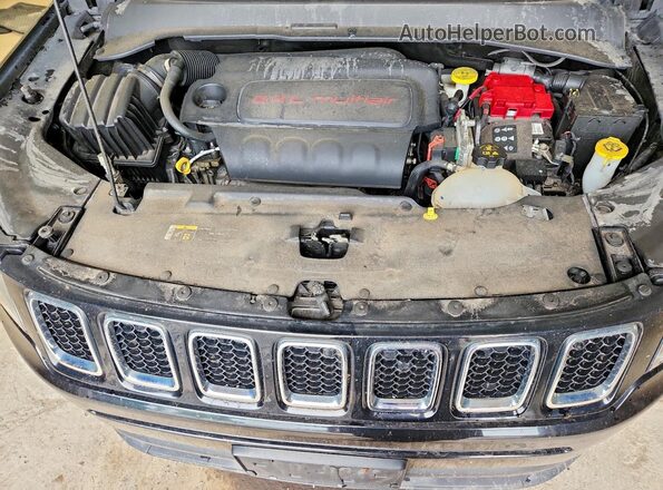 3C4NJDBBXLT129928 2020 JEEP COMPASS Black Вид підкапотного простору