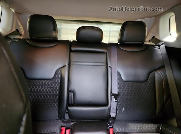 3C4NJDBBXLT129928 2020 JEEP COMPASS Black Вид задніх сидінь