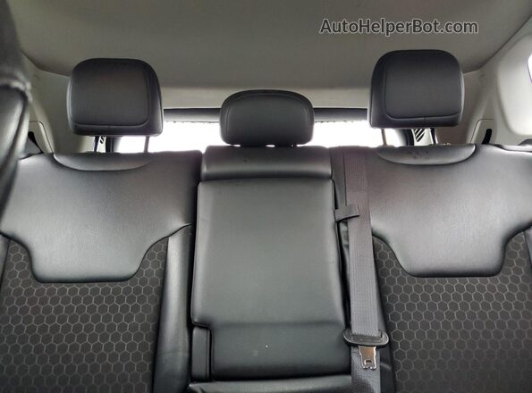 3C4NJDBBXLT224327 2020 JEEP COMPASS Black Vista de los asientos traseros