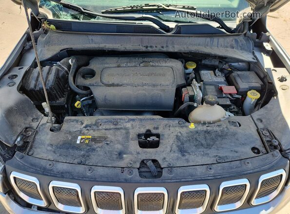 3C4NJDBBXNT132461 2022 JEEP COMPASS Серебряный Вид подкапотного пространства