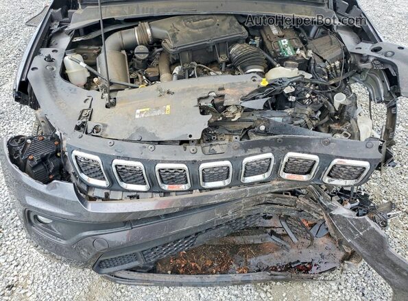 3C4NJDBN0PT523776 2023 JEEP COMPASS Gray Շարժիչի բաժամունքի տեսք