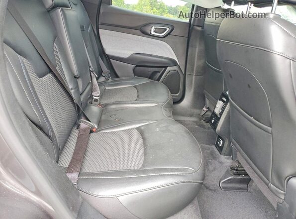 3C4NJDBN0PT523776 2023 JEEP COMPASS Gray Սալոնի հետևի տեսք