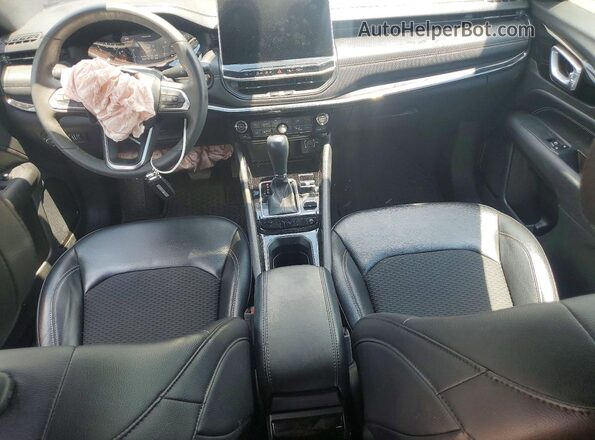 3C4NJDBN0PT564134 2023 JEEP COMPASS Черный Вид панели приборов