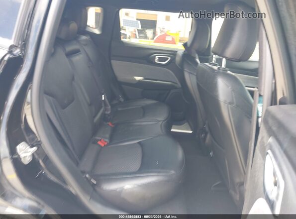 3C4NJDBN0RT110176 2024 JEEP COMPASS Black VIN sticker view