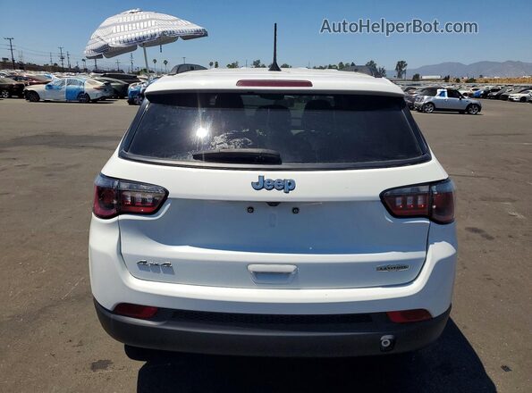 3C4NJDBN0RT597184 2024 JEEP COMPASS Белый Вид сзади