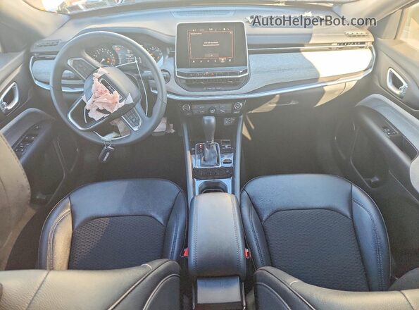3C4NJDBN0ST617133 2025 JEEP COMPASS White Dashboard view