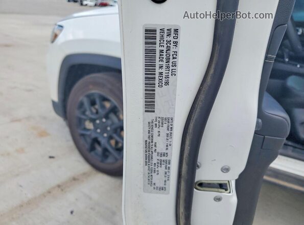 3C4NJDBN1RT116195 2024 JEEP COMPASS Белый Вид наклейки с VIN-кодом