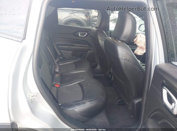 3C4NJDBN1RT166921 2024 JEEP COMPASS Silver VIN კოდის სტიკერის ხედი