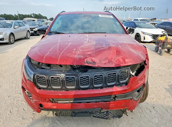 3C4NJDBN1TT178770 2026 JEEP COMPASS Burgundy Widok z przodu
