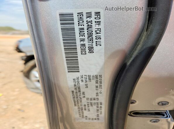3C4NJDBN2RT118649 2024 JEEP COMPASS Silver Widok wnętrza 360 stopni