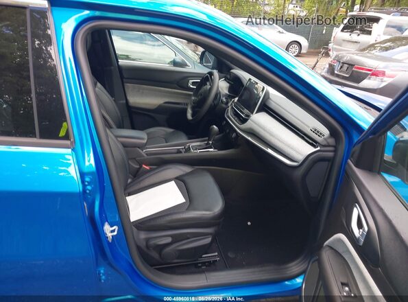 3C4NJDBN2ST593885 2025 JEEP COMPASS Blue Front interior view
