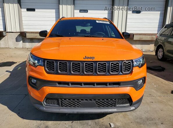 3C4NJDBN2TT179426 2026 JEEP COMPASS Orange წინა ხედი